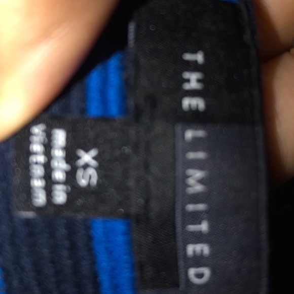 Too - Picture 2 of 2